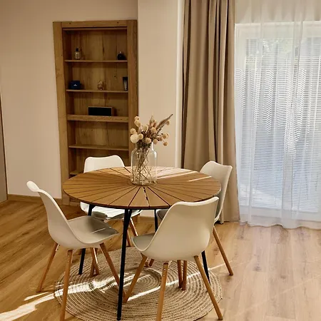 Atelier Smutna Apartment